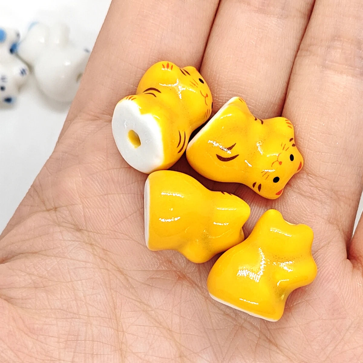 Ceramic Lucky Cat Bead Set of 4