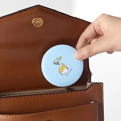 라이브워크 (Livework) Todak Todak Collection Mirror with “값진 여자 (A Precious Woman)” Design