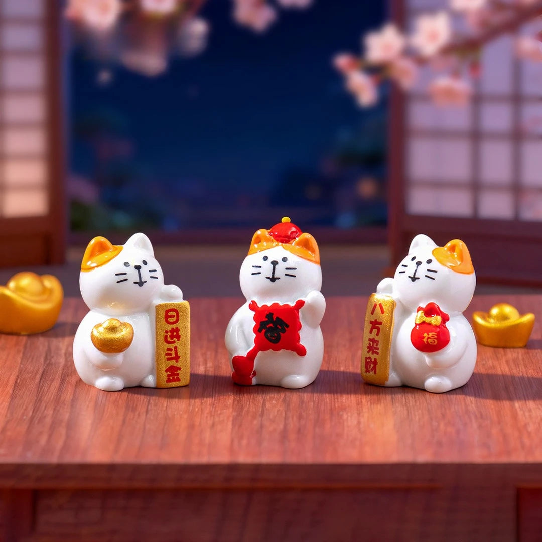 Mini Resin Lucky Fortune Cat Ornament Set of 4