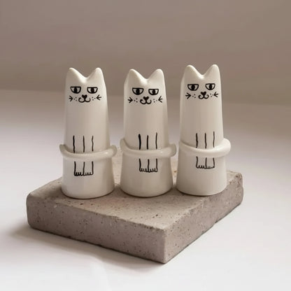 Mildly Ugly Ceramic Kitten Vase