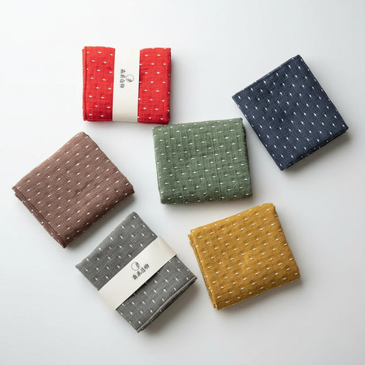 森系造物 (Forest-Style Creations)
Dotted Cloth Towel