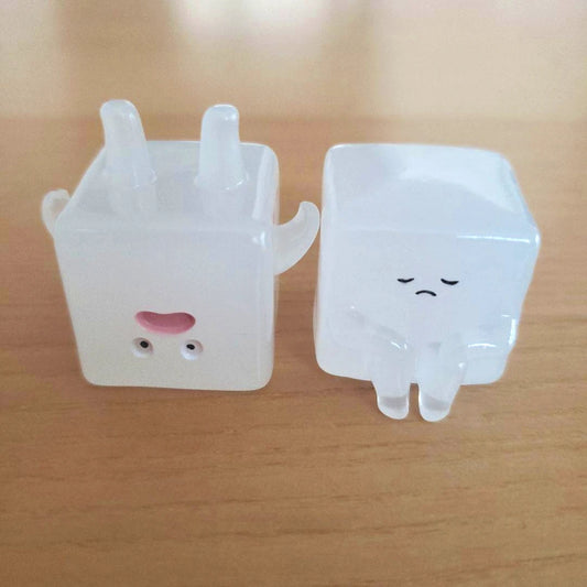 AMUSE Coconut Jelly Cube Figure