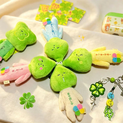 ゆきお (Yukio) Four Leaf Clover Plush Keychain