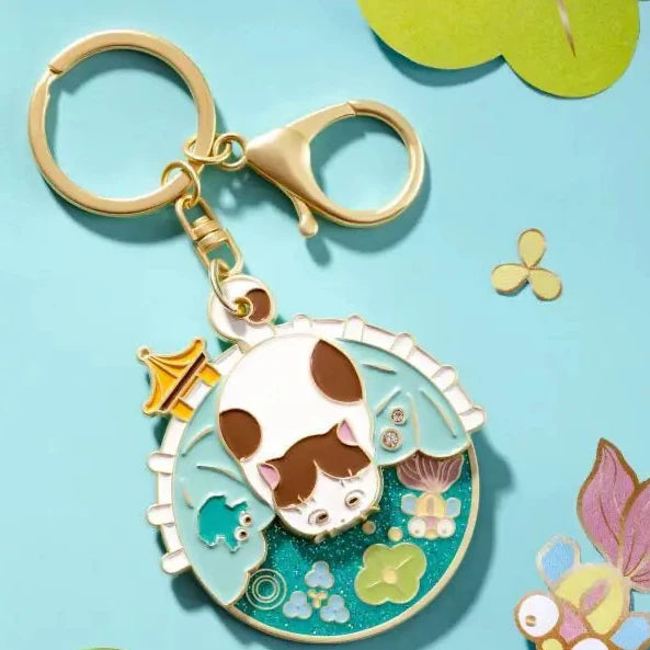 故宫淘宝 (Forbidden City Taobao) 360° Turning Palace Cat Keychain