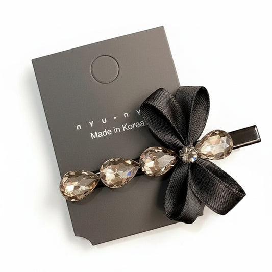 nyu⋅nyu Rhinestone Black Bow Barrette