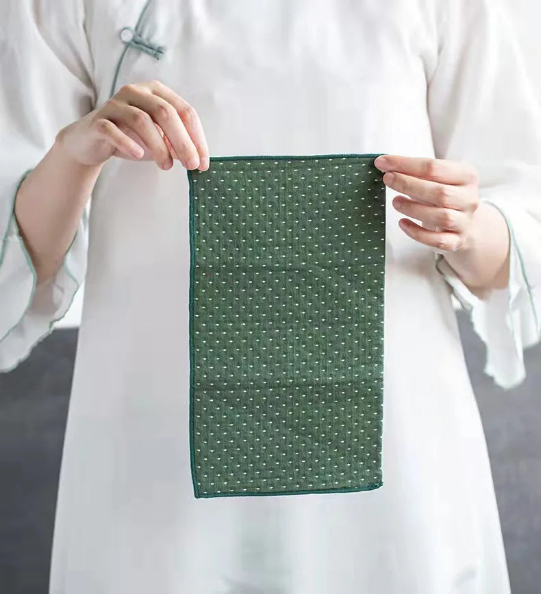 森系造物 (Forest-Style Creations)
Dotted Cloth Towel