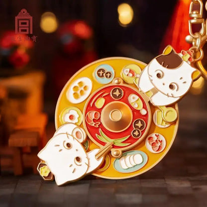 故宫淘宝 (Forbidden City Taobao) 360° Turning Palace Cat Keychain